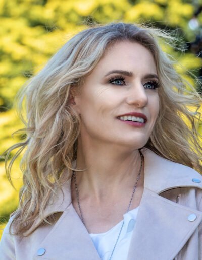 Blonde Woman with Yellow Background, with free spirit